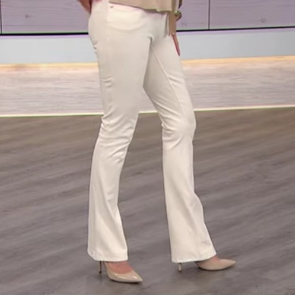 DG2 by Diane Gilman Stretch Knit Twill BootCut Jegging - Picture 13 of 14